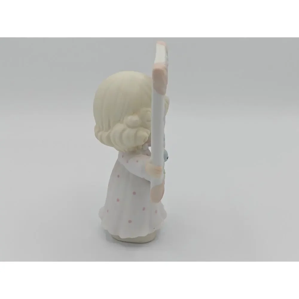 Precious Moments Youre As Pretty As A Picture Figurine C0016 1996